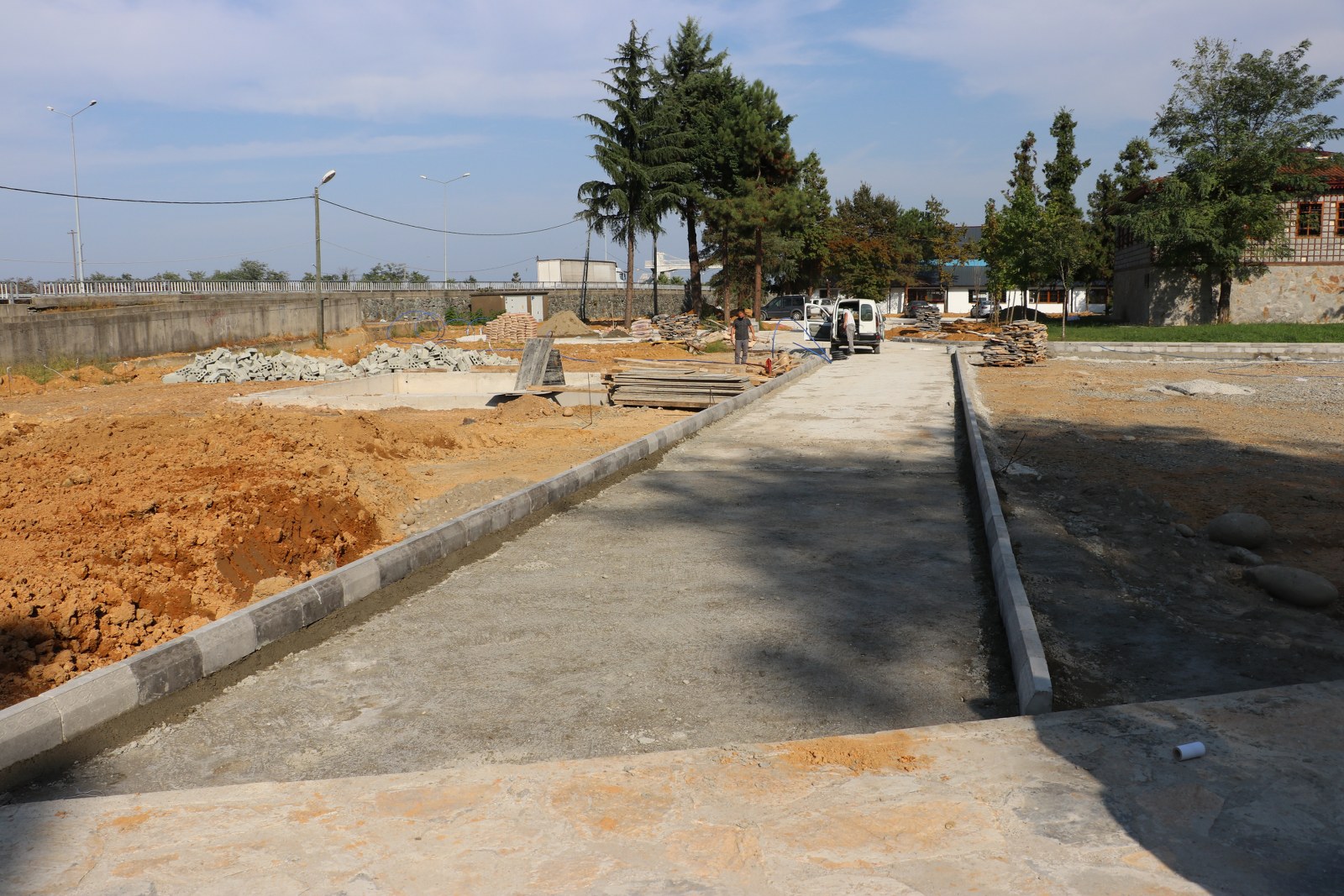 Otopark Sorunu Çözüp Araç Yoğunluğunu da Azaltacağız
