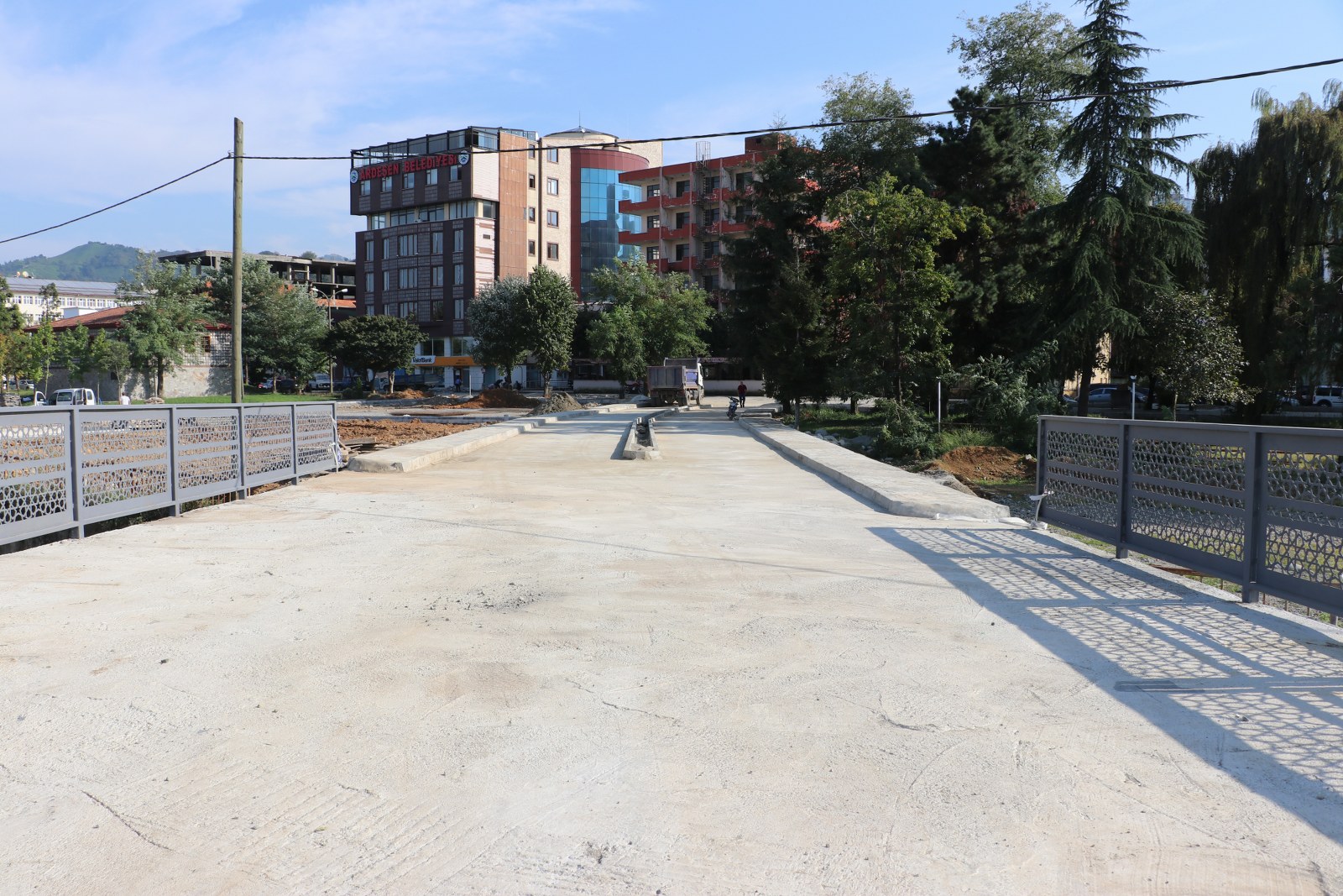Otopark Sorunu Çözüp Araç Yoğunluğunu da Azaltacağız