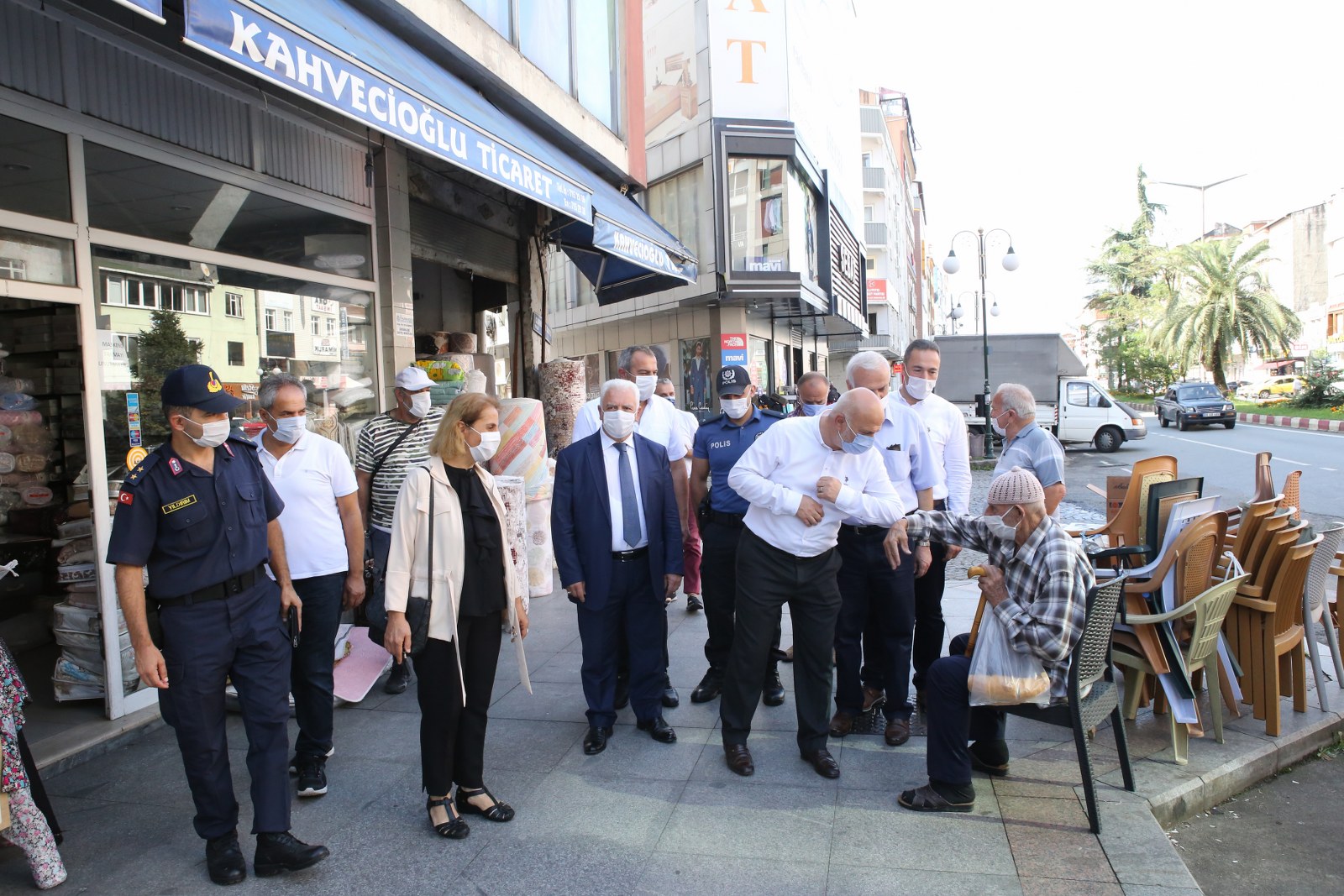 Vatandaşa Maske, Mesafe ve Hijyen Kuralları Hatırlatıldı