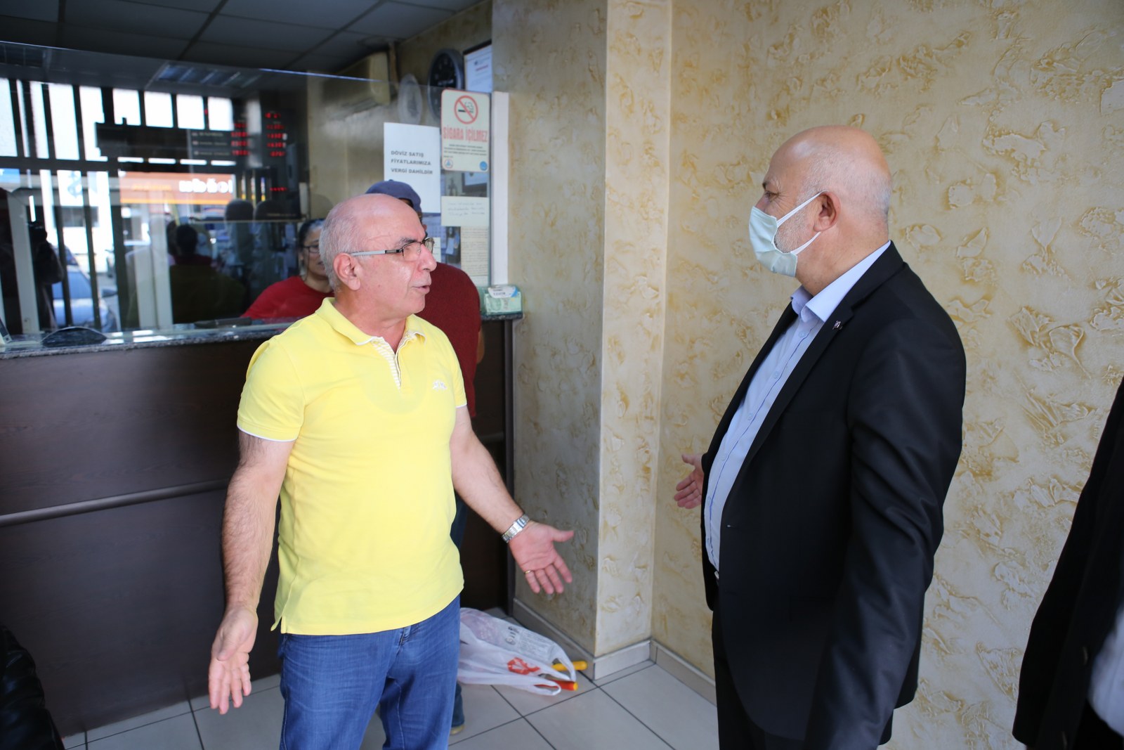 Sahada Esnaf ve Vatandaşımızla Bir Araya Geldik