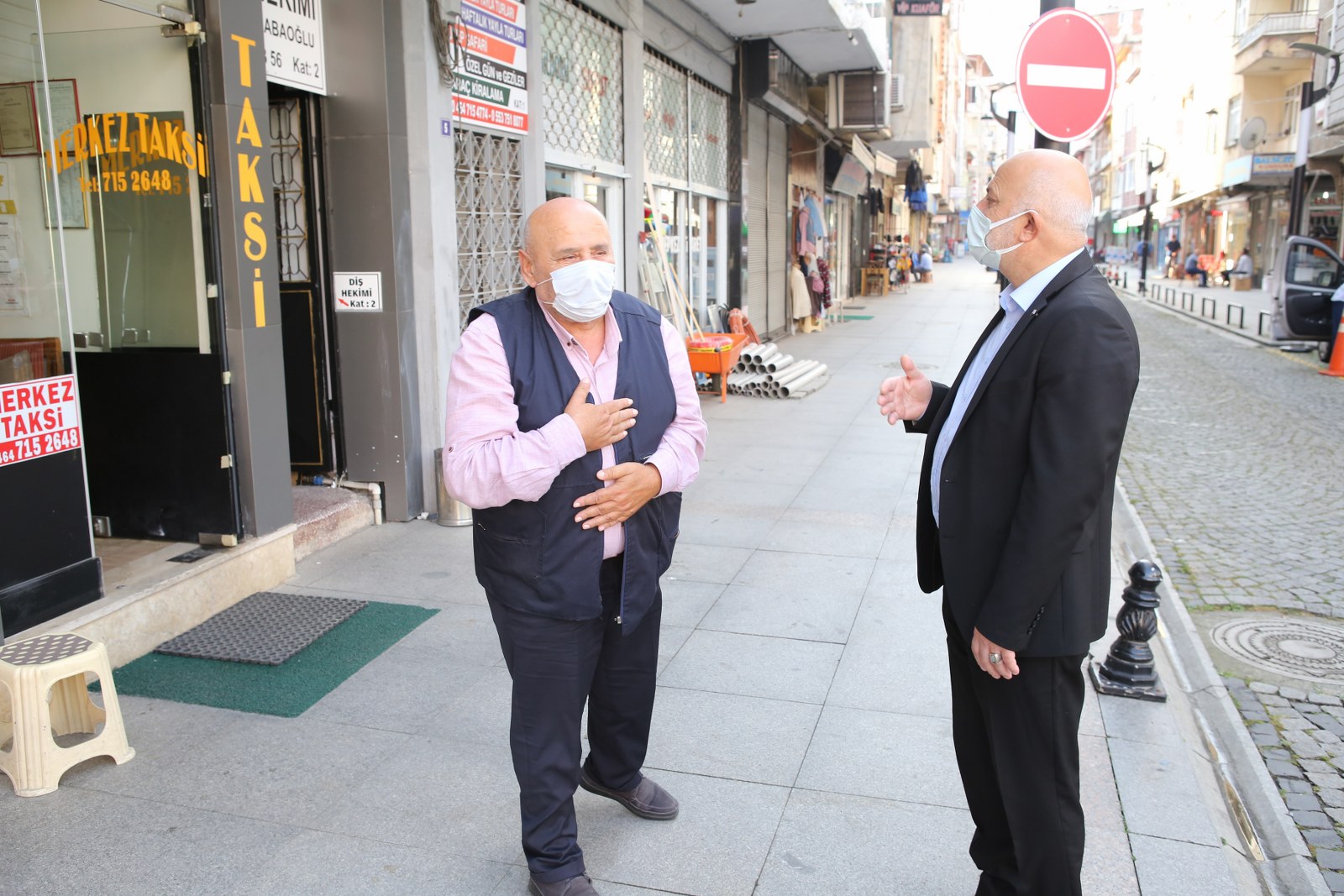 Sahada Esnaf ve Vatandaşımızla Bir Araya Geldik