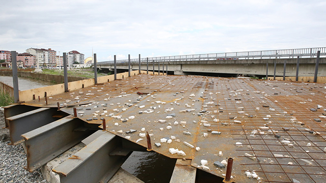 Düz Mahalle ve İnönü Caddesi Bağlantı Yolunda Sona Yaklaşıldı