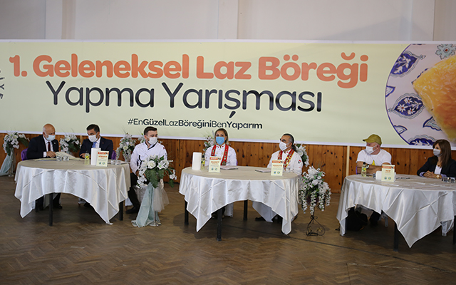 Belediye Olarak En Güzel Laz Böreğini Ben Yaparım Yarışması Düzenledik
