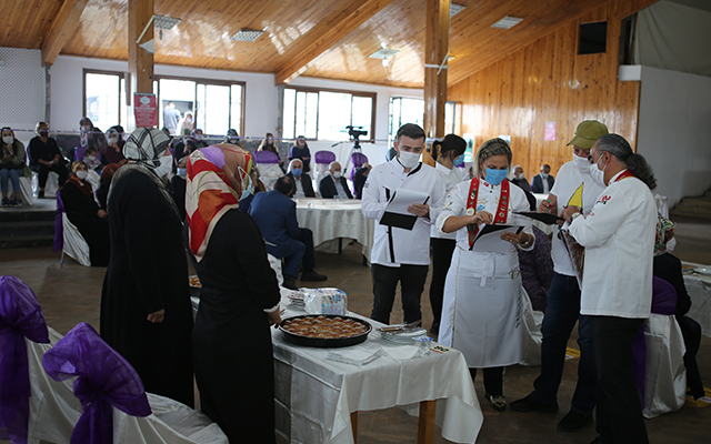 Belediye Olarak En Güzel Laz Böreğini Ben Yaparım Yarışması Düzenledik