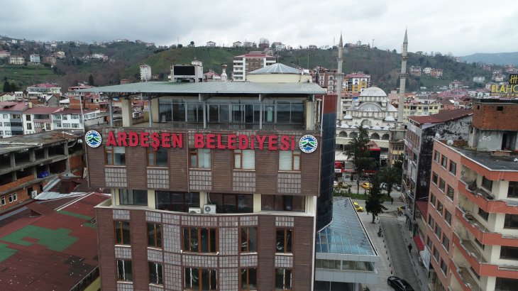 Gençlerimiz her şeyin en iyisine layık.