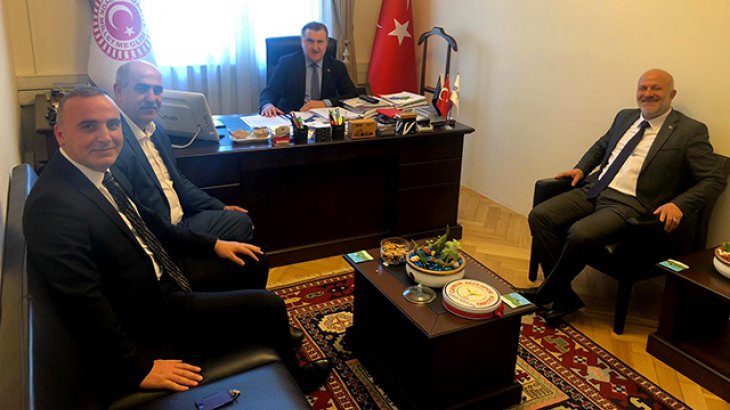 Bakan Kahya Bakan ve Vekillerle Görüştü